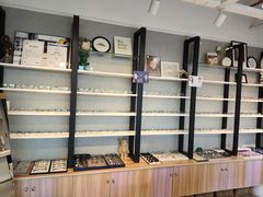 -瑞司视光眼镜·蔡司战略合作眼镜店(新街口店)