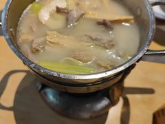 一品胡椒猪肚鸡-避风塘(百联东郊店)