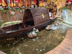 -老滇山寨•云南特色菜•地方菜•民族风情歌舞表演(金碧店)