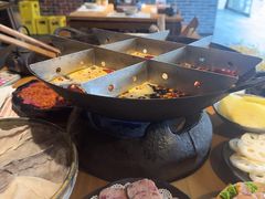 -白乐天毛肚火锅馆(南滨路店)