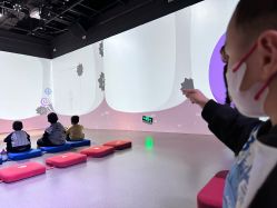 -小鸡哆哆故事屋·儿童乐园(嘉里城店)