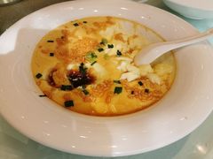 -沪华海鲜大酒楼(南汇店)