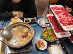 -邹开喜·小海鲜醉鸡煲·潮汕鲜切牛肉店(襄阳北路店)