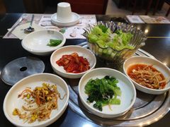 -本家韩国烤肉(财富大厦店)