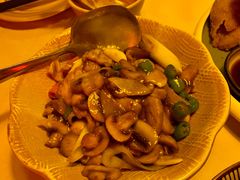 -龙门阵茶屋川菜馆(武康路店)