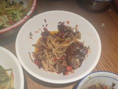 -老湘村·湖南土菜(天河维多利店)