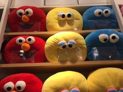 -名创优品(广东东莞东城万达2店)