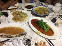 浦东老三样-老人和饭店(打浦路店)