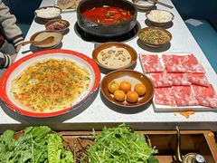 -贵府酸汤牛肉火锅·贵州老字号(飞山街店)
