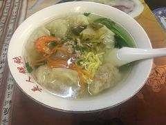 鲜肉馄饨-长人馄饨铺(解放街店)