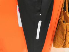-NIKE(青岛四方利群店)