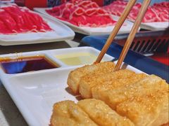 -海底捞火锅鲜切牛肉主题店(长寿路店)