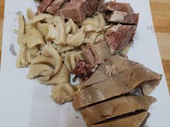-小朱羊肉面馆(周东路)