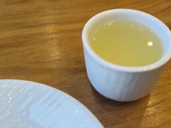 -侬佳蒸菜馆(听潮店)