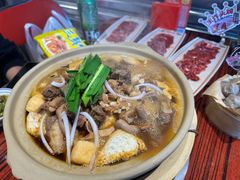 -沙胆彪炭炉牛杂煲(上海日月光广场店)