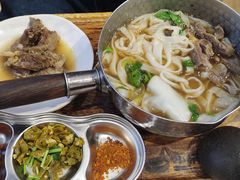 -小满手工粉(上海新世界城店)