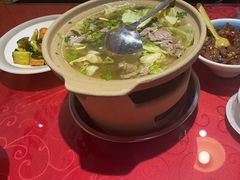 -冯烫烫跷脚牛肉·川菜小馆(武胜西街店)