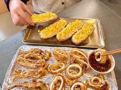 -围炉肉舍•炭烤活鳗•丹东海鲜烤肉(步行街店)