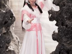 -九月鹰飞汉服摄影工作室