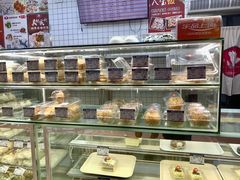 -白玉兰食品甜凤店(合生汇店)