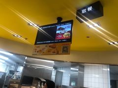 -麦当劳(顾村公园店)