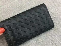 -爱革·奢品·鞋包·衣物·家居(金桥国际商业广场店)