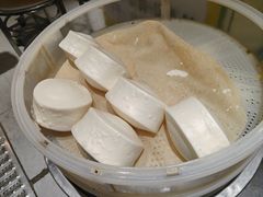 -老面包子·粥(龙福苑店)