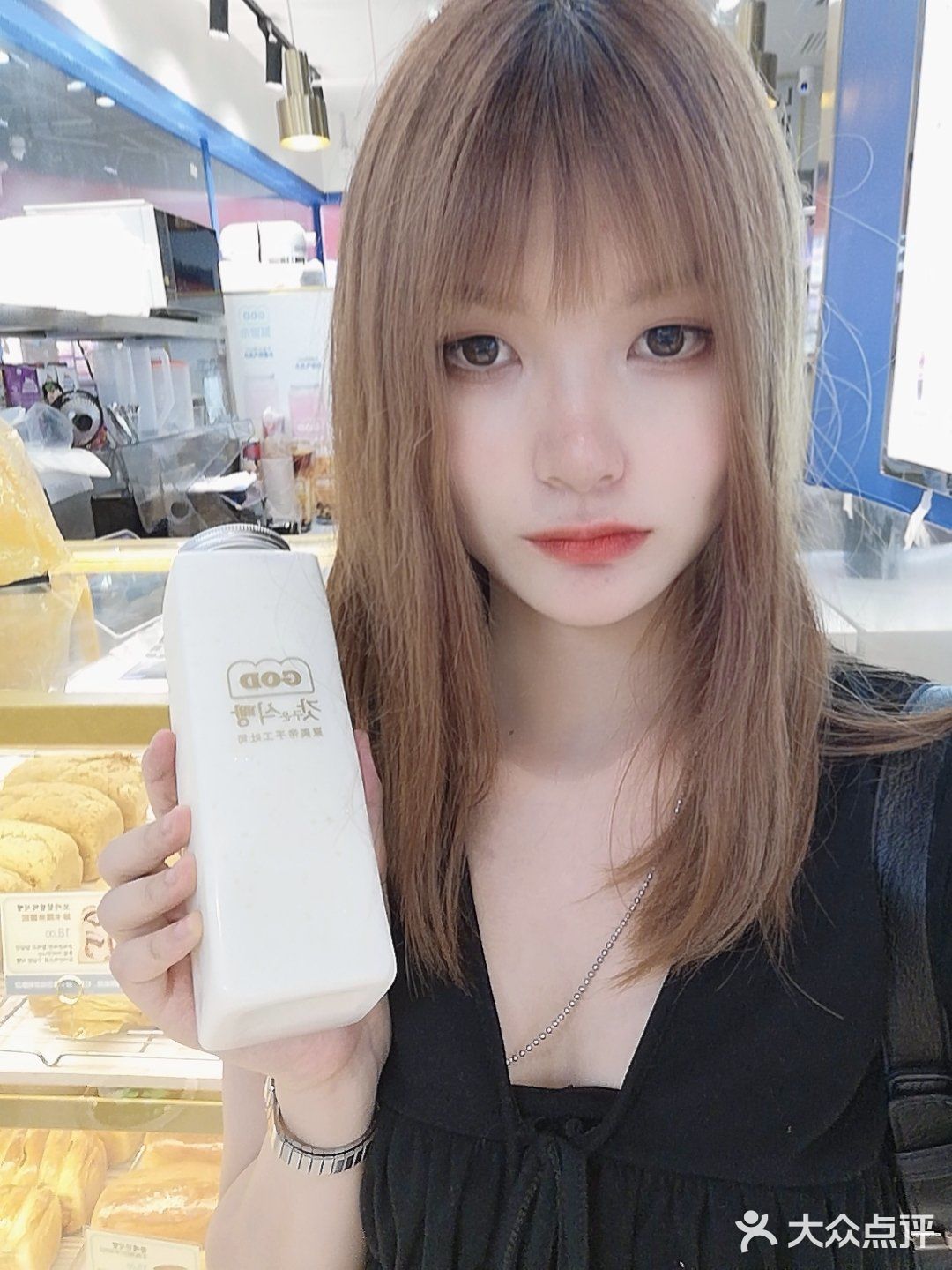或许，你要来点软软糯糯好吃到咩噗面包嘛？