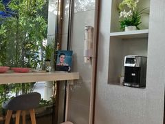 -牙易美口腔连锁(圣堂店)
