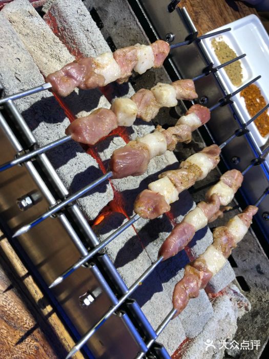 三个蒙古大叔羊肉串(大宁店)图片