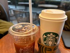 -星巴克臻选(上海虹桥新天地三店)