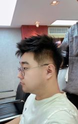 -诗悦发型烫染SALON