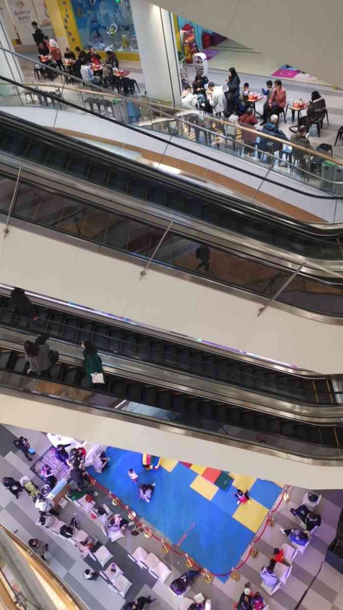 西安龙首印象城-"龙首村这里好几个商场了 印象城一开带动了.