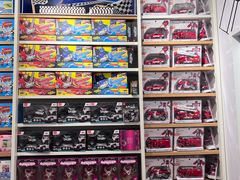 -名创优品(广州萝岗万达广场店)