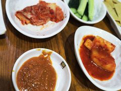-喇喇排骨火锅·传统韩式脊骨汤(望京西园总店)