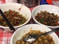 -新李记 · 口味菜馆(南郊公园店)