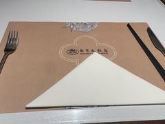 -晶丽香榭自助餐(南京大饭店)