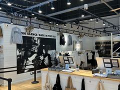 -Brandy Melville