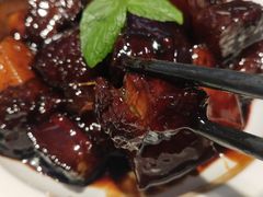 慈城年糕红烧肉-童福兴·南京菜(老门东店)