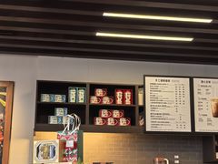 -星巴克(昆明美辰百货店)