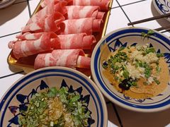 -旧街市鲜货老火锅(大光路店)