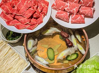 一盘肉给这么多，老板怕是要亏死️