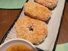 炸虾饼配泰国梅子酱-帕蓝·暹罗料理(大学路店)