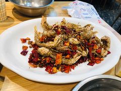 -百味手拨龙虾馆(愚园路店)