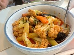 -轻蔬不用等·素食(江苏路店)