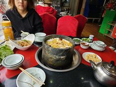 -南渝食府.墨脱石锅松茸鸡