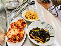 -牛信亭韩国料理·炭火烤肉(紫藤路店)