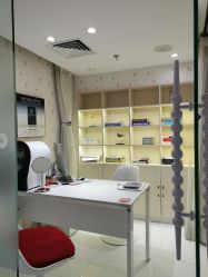 -咪咪比基尼脱毛专业店