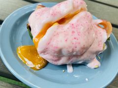 粉粉的班尼迪克蛋-CHILLAX轻乐时(侨建·Hi City店)