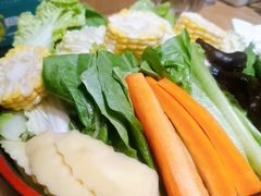 -一朵菌·野生菌探索家火锅(南亚店)